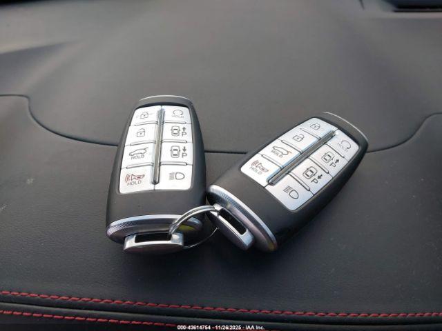 Genesis GV70 2.5t Awd Image 10