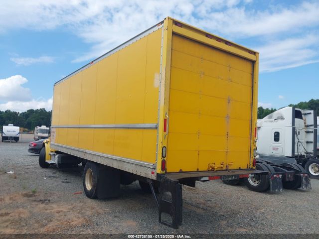 Freightliner M2 106 Medium Duty Image 3
