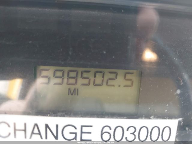 Freightliner M2 106 Medium Duty Image 2