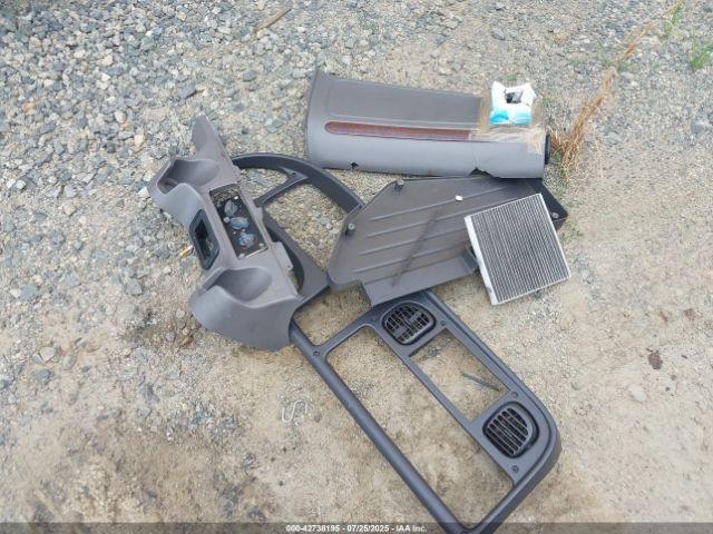 Freightliner M2 106 Medium Duty Image 14