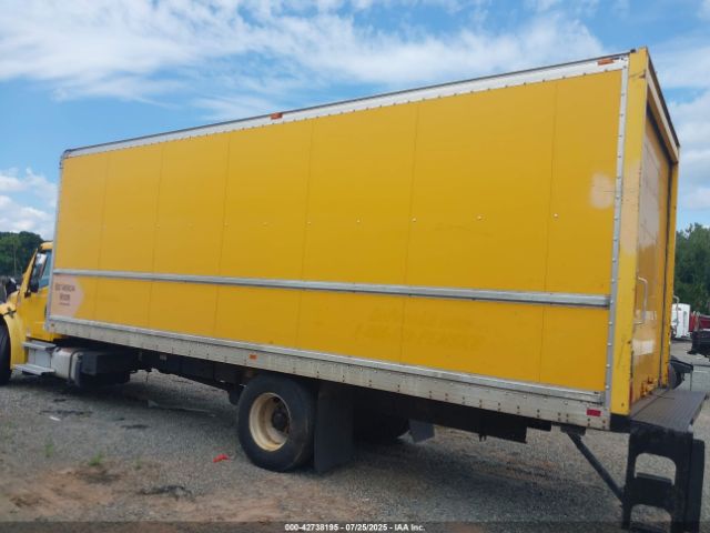 Freightliner M2 106 Medium Duty Image 13