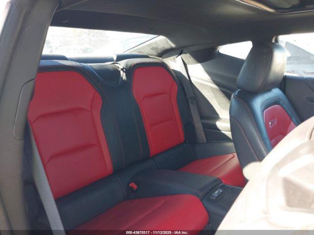 Chevrolet Camaro Rwd  2ss Image 2