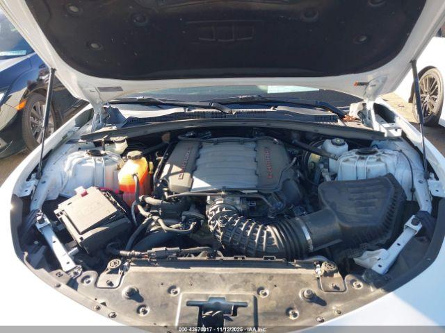 Chevrolet Camaro Rwd  2ss Image 16