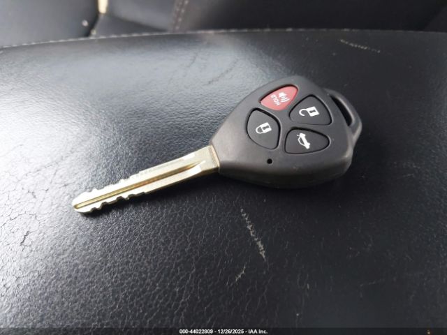 Toyota Camry Se V6 Image 9