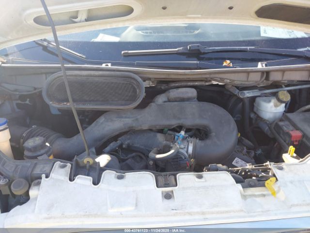 Ford Transit Image 2