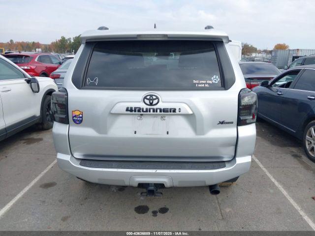 Toyota 4Runner Sr5 Premium Image 6