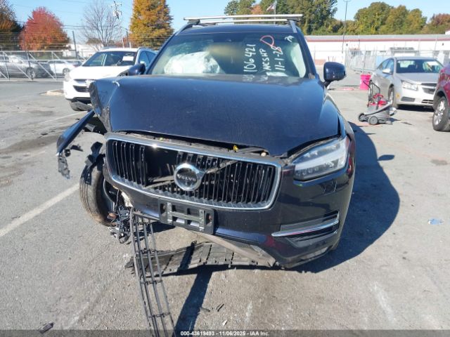 Volvo XC90 T6 Momentum Image 9