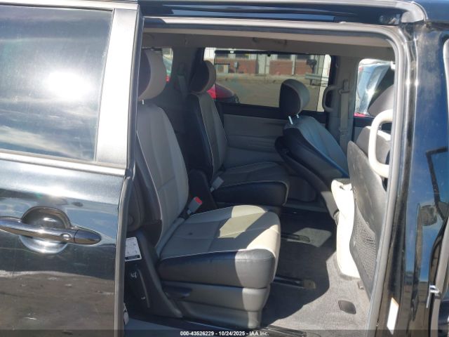 Kia Sedona Ex Image 13