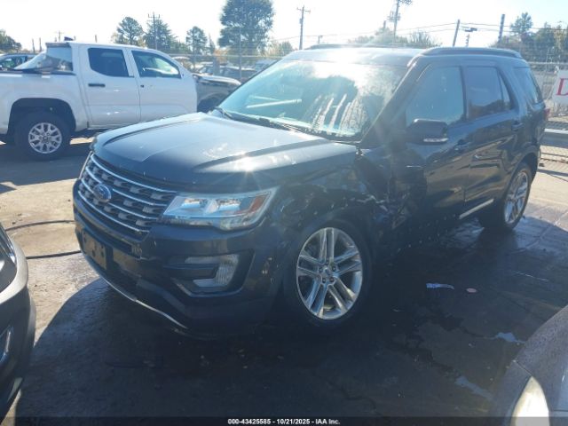 Ford Explorer Xlt Image 2