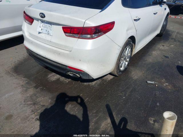 Kia Optima Lx Image 11