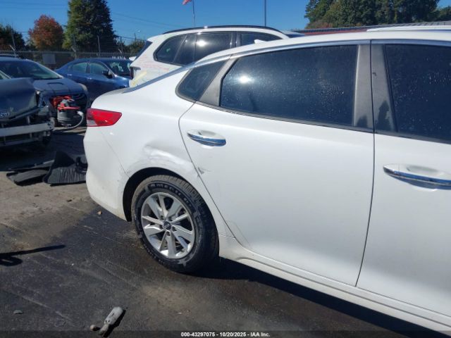 Kia Optima Lx Image 6