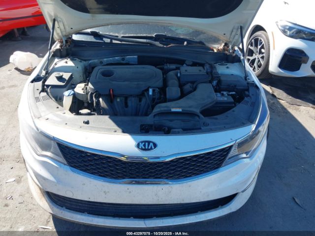 Kia Optima Lx Image 12