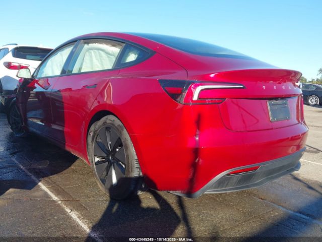 Tesla Model 3 Long Range Rear-wheel Drive Image 9