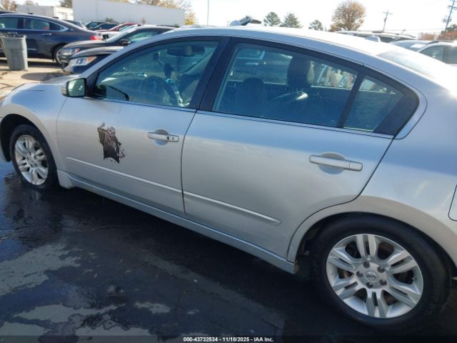 Nissan Altima 2.5 S Image 11