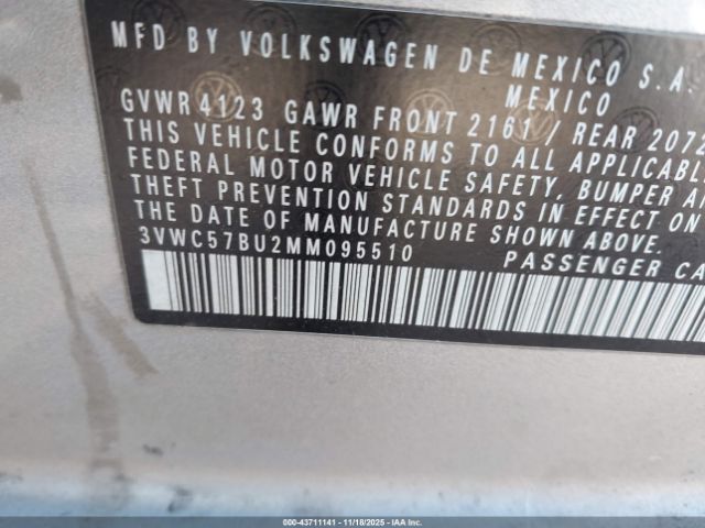 Volkswagen Jetta Image 8