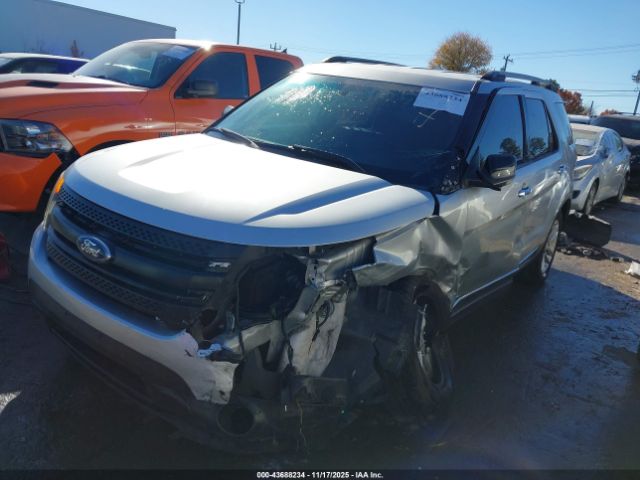 Ford Explorer Xlt Image 3