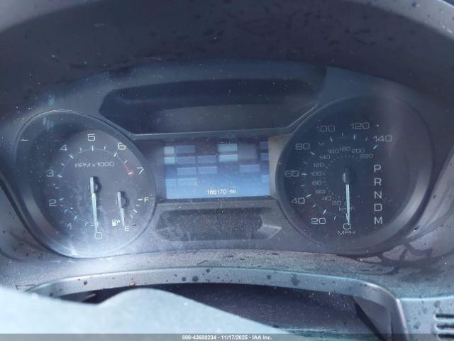 Ford Explorer Xlt Image 7