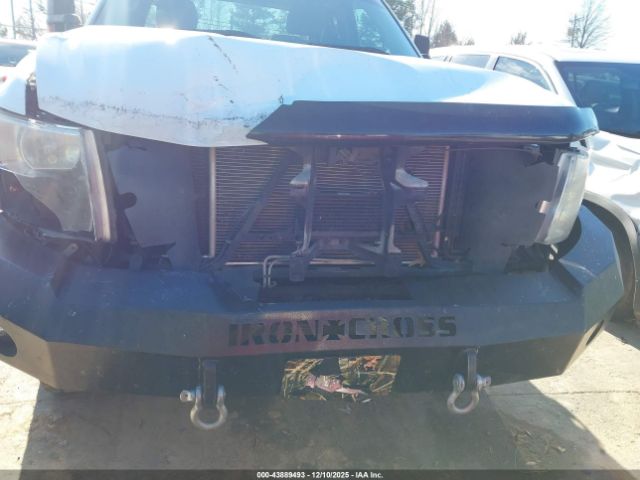 Chevrolet Silverado 1500 Lt Image 3