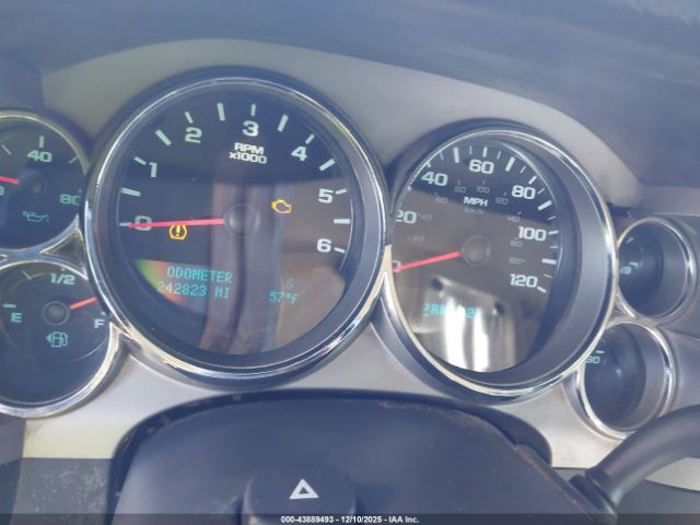 Chevrolet Silverado 1500 Lt Image 4