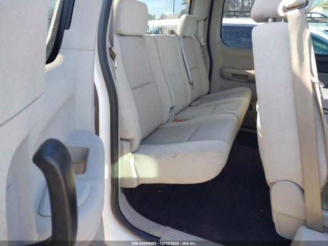 Chevrolet Silverado 1500 Lt Image 6