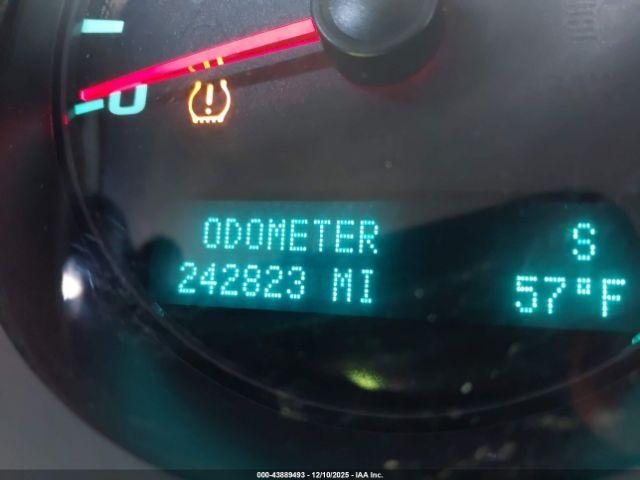 Chevrolet Silverado 1500 Lt Image 14