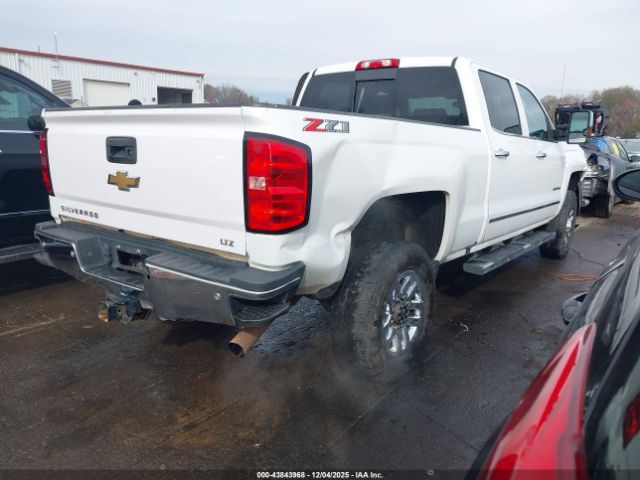 Chevrolet Silverado 2500 Ltz Image 3