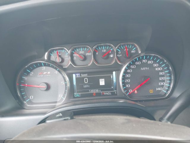 Chevrolet Silverado 2500 Ltz Image 6