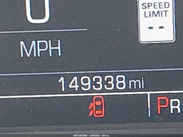 Chevrolet Silverado 2500 Ltz Image 13