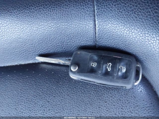 Volkswagen Jetta 1.8t Se Image 11