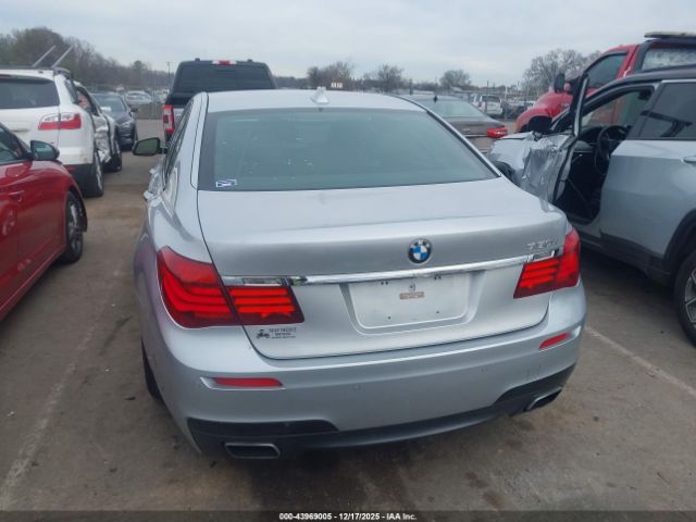 BMW 7 Series Image 11