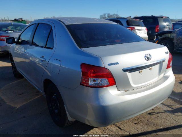 Toyota Yaris Image 6