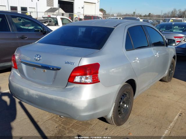 Toyota Yaris Image 11