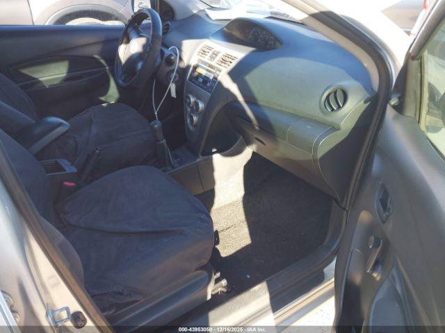 Toyota Yaris Image 7