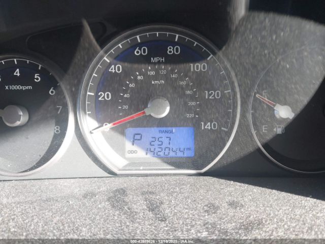 Hyundai SANTA FE Se Image 9