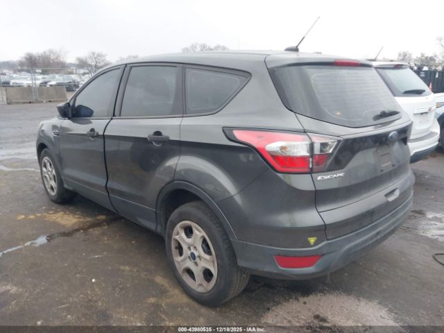Ford Escape S Image 3