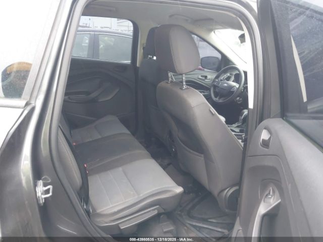 Ford Escape S Image 10