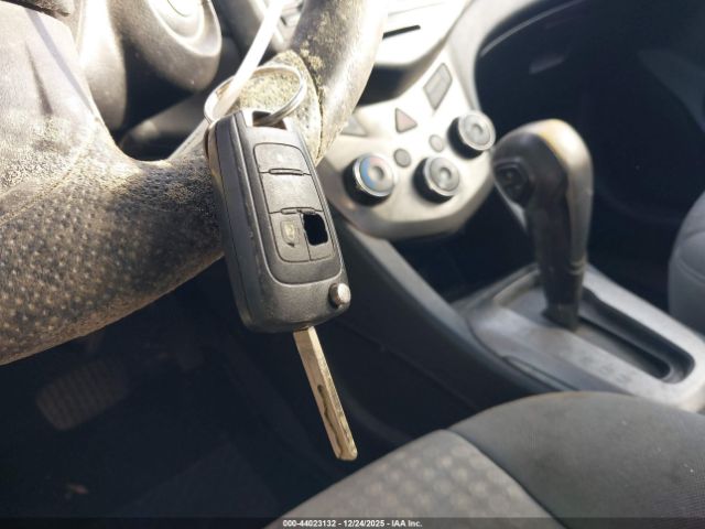 Chevrolet Sonic 2ls Image 10