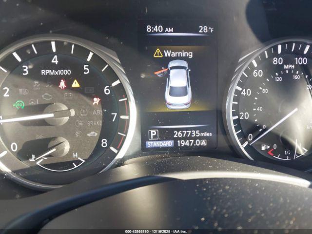 INFINITI Q50 2.0t Pure Image 12