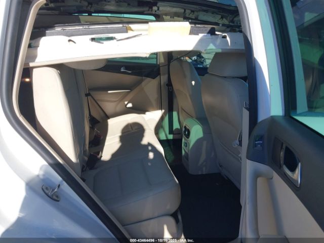 Volkswagen Tiguan Se Image 5