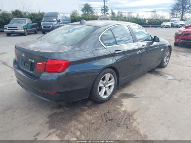 BMW 5 Series Image 2