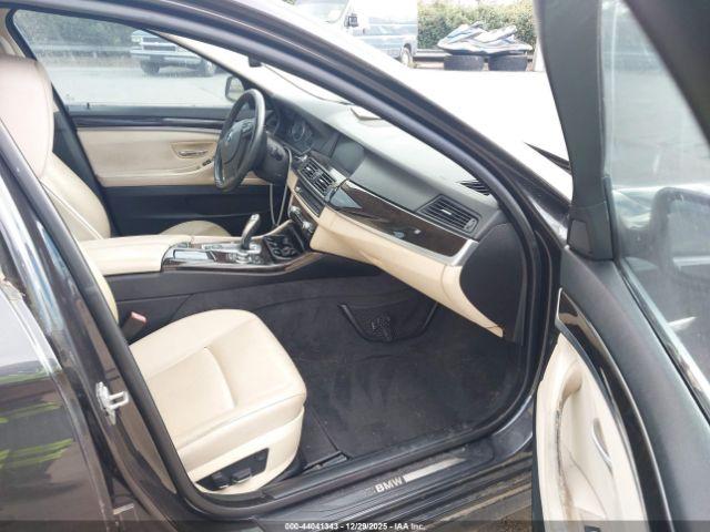 BMW 5 Series Image 5