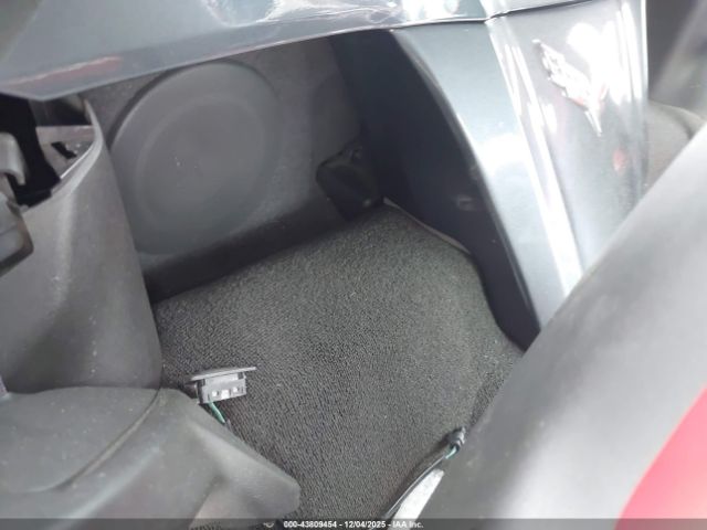 Chevrolet Corvette Z51 Image 7