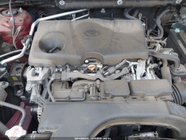 Toyota RAV4 Le Image 15