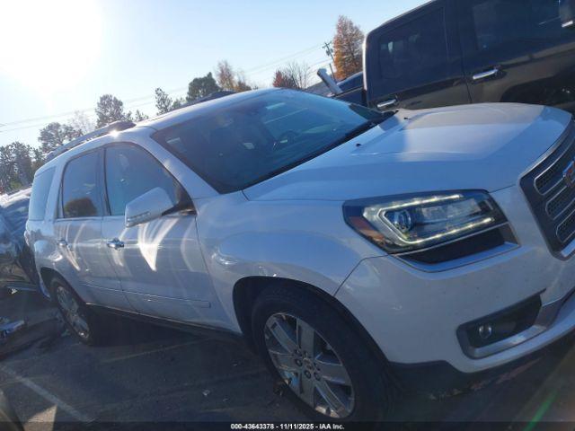 GMC Acadia Image 2