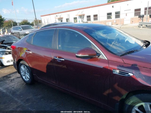 Kia Optima Lx Image 7