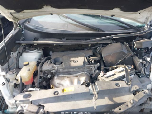 Toyota RAV4 Limited Image 2