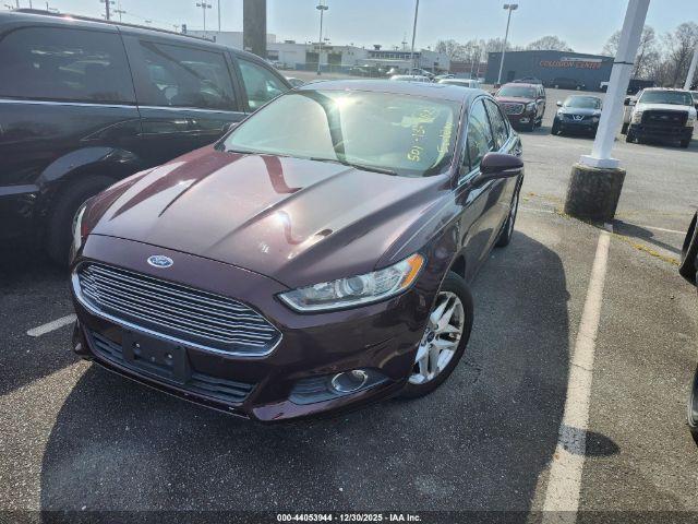 Ford Fusion Se Image 2