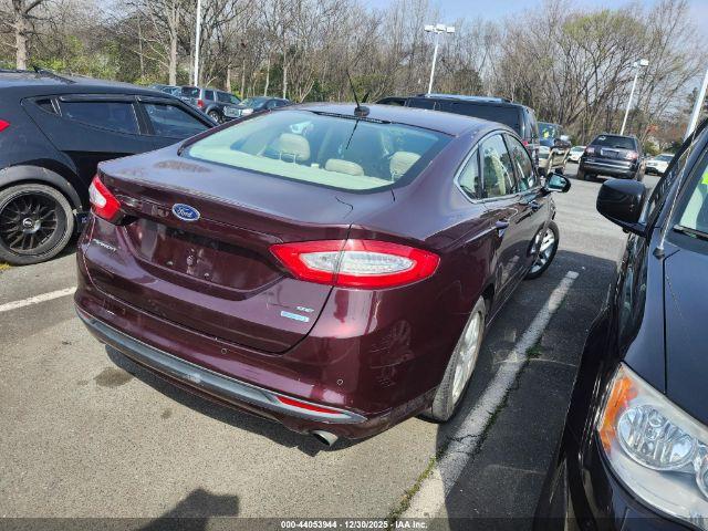 Ford Fusion Se Image 5