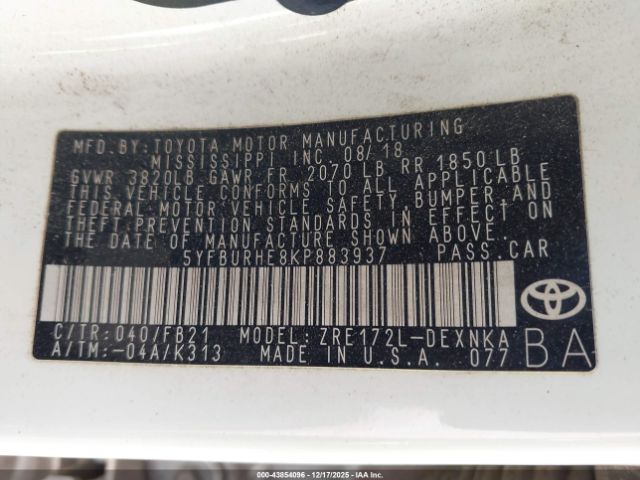 Toyota Corolla Le Image 9