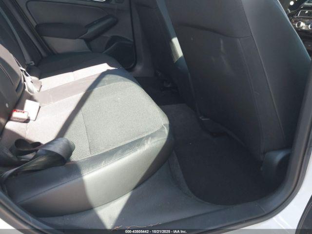 Honda Civic Sport Image 12